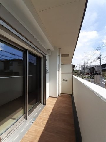 メルベージュ岸のバルコニー