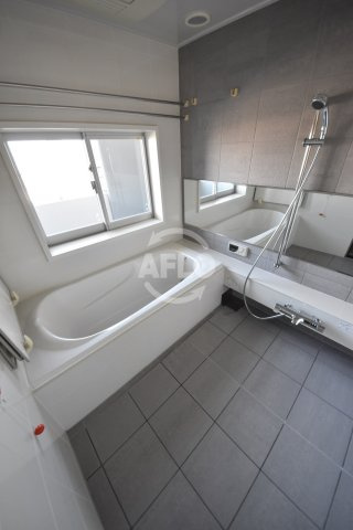 ディーグラフォート大阪NYタワー肥後橋　西船場小学校区の浴室|ディーグラフォート大阪NYタワー肥後橋　浴室