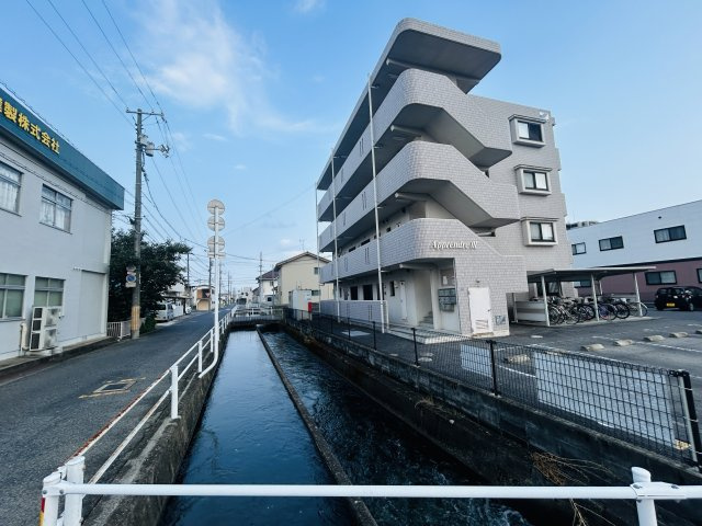 アプランドルIIIの外観