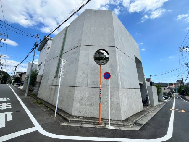 世田谷区深沢　中古戸建
