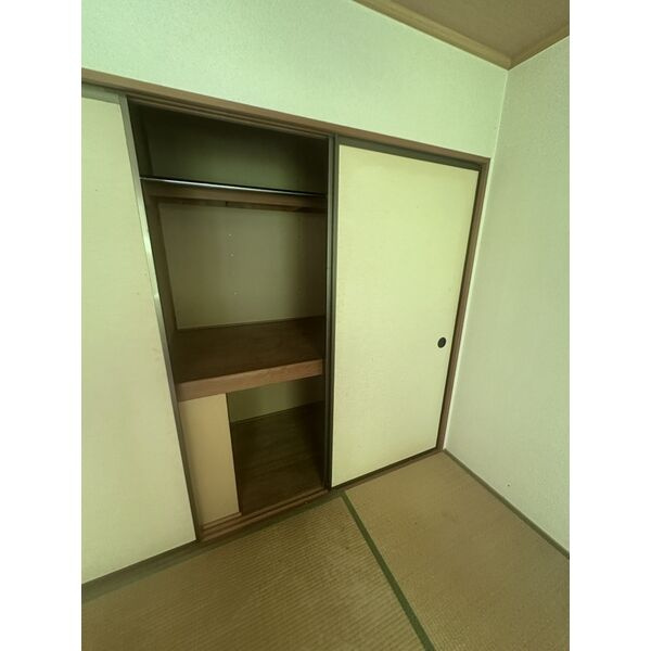 ライズィングマンションC棟の収納