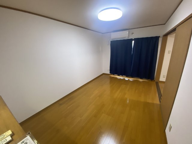 クレールコートIIの寝室