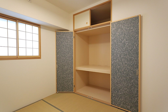 【和室】 | ブランニード河内小阪角部屋 | 角部屋ですので窓ございます♪