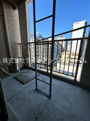 アスヴェル神戸駅前のバルコニー