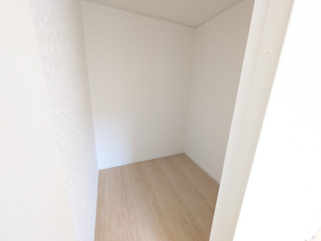 土浦市生田町　第4　新築戸建　4号棟の収納