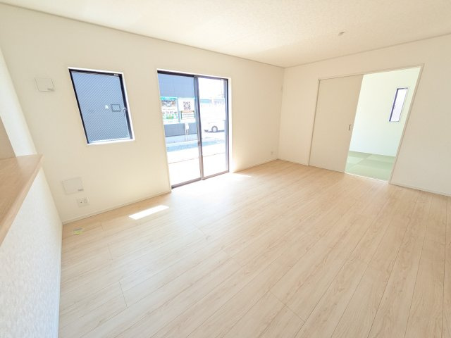 土浦市生田町　第4　新築戸建　4号棟の居間・リビング