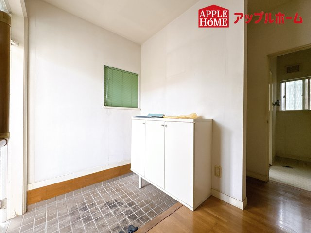 [中古住宅] 東松山市旗立台の玄関