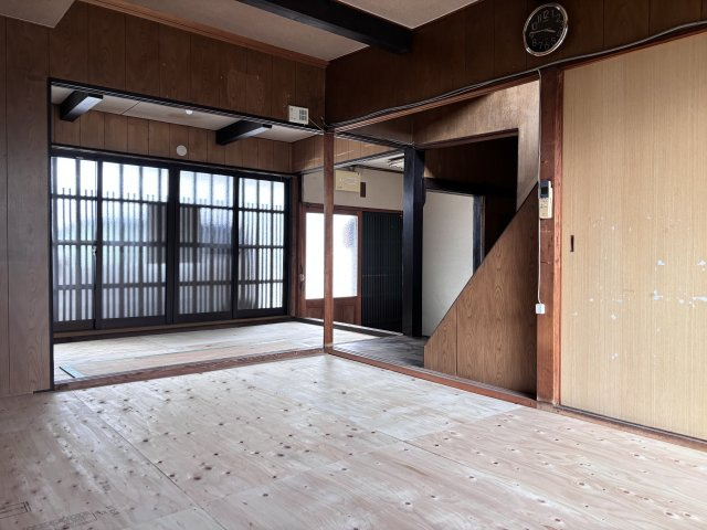 京都紫野 こだわり集まるまちの京町家の居間・リビング