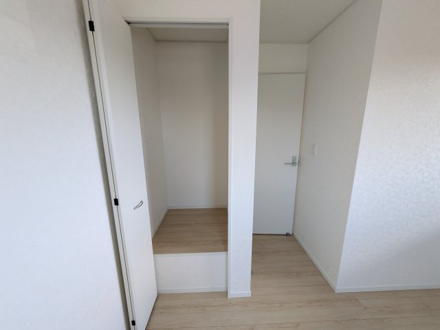 土浦市生田町　第4　新築戸建　6号棟の収納