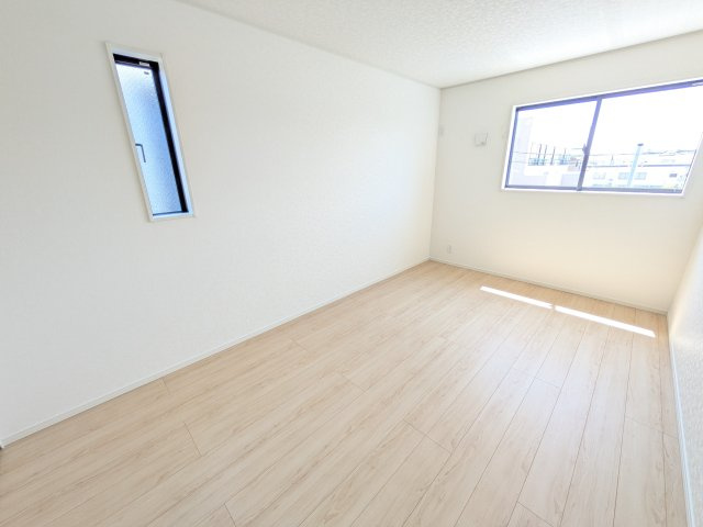 土浦市生田町　第4　新築戸建　6号棟の洋室