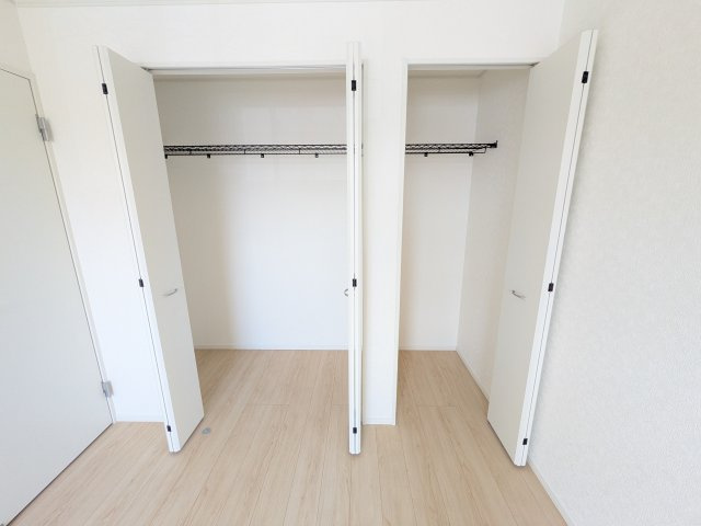 土浦市生田町　第4　新築戸建　6号棟の収納