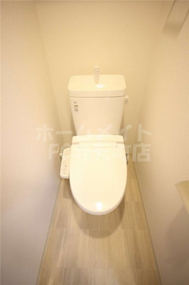 【トイレ】 | プレサンスOSAKA　DOMECITYクロスティ | コンパクトで使いやすいトイレです