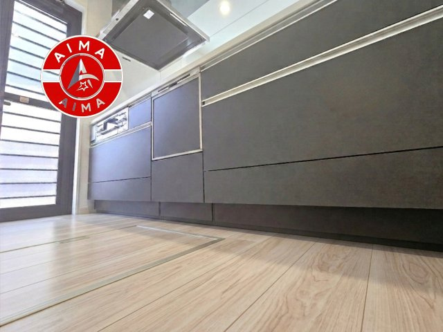 S・糟屋郡粕屋町甲仲原2丁目第4-2棟（2号棟）の内観：施工例|キッチン。グリル・食器洗い乾燥機・浄水器も完備。