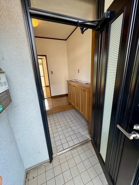 グリーンハイツＢ棟の玄関