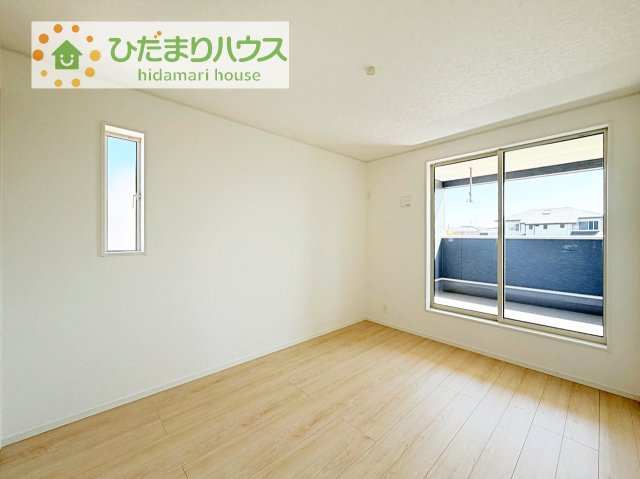 【洋室】 | 土浦市中村南第11　新築戸建　3号棟 | 全室フローリングで明るく掃除もしやすい♪