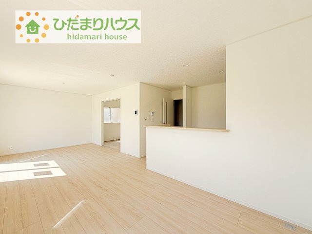 【居間・リビング】 | 土浦市中村南第11　新築戸建　3号棟 | お友達や親戚とホームパーティもいいですね(*^^*)