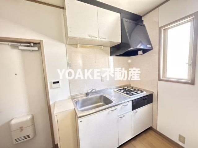 コートアベニューのキッチン|別部屋の写真になります。現況優先