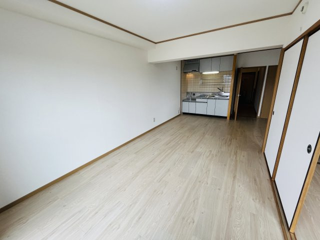 アンティムの居間・リビング