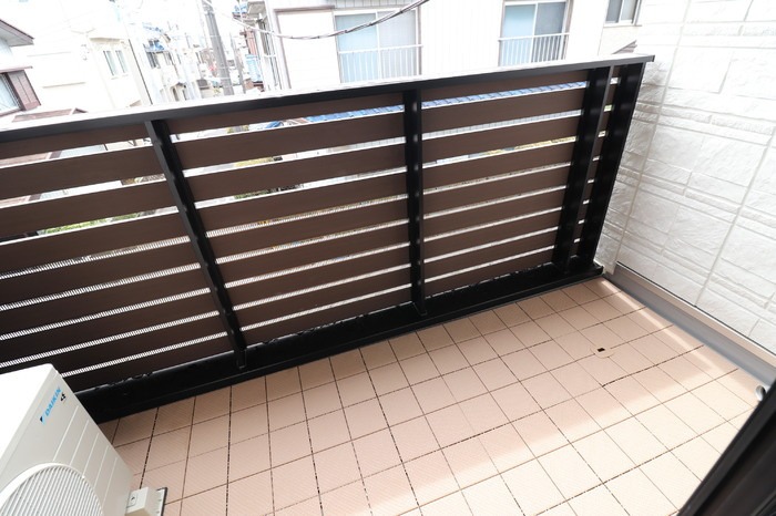 D-WING 大和町のバルコニー
