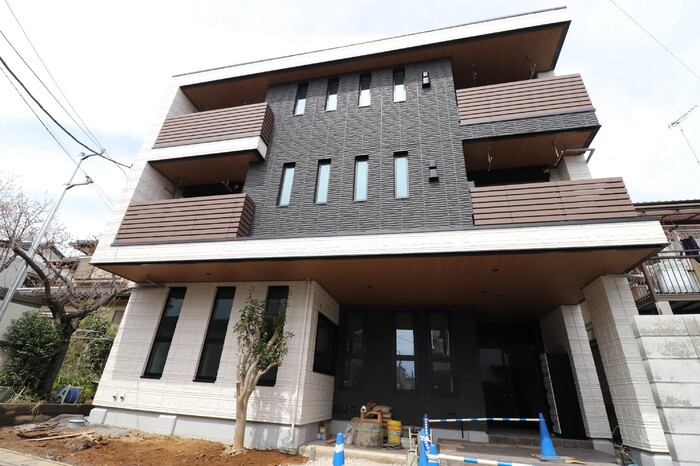 D-WING 大和町