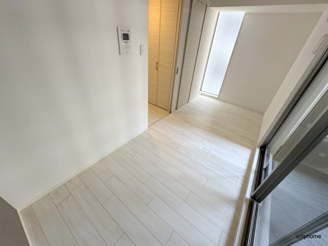 Grandi Utsubo Park　仲介手数料無料の洋室