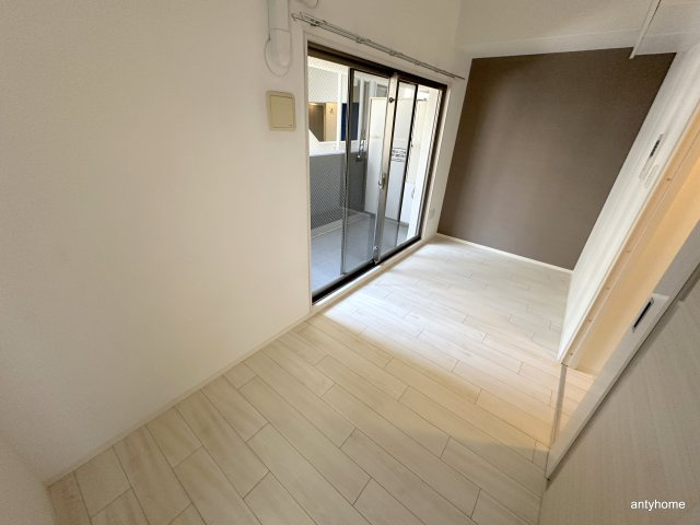 Grandi Utsubo Park　仲介手数料無料の寝室