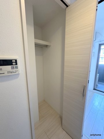 Grandi Utsubo Park　仲介手数料無料の収納