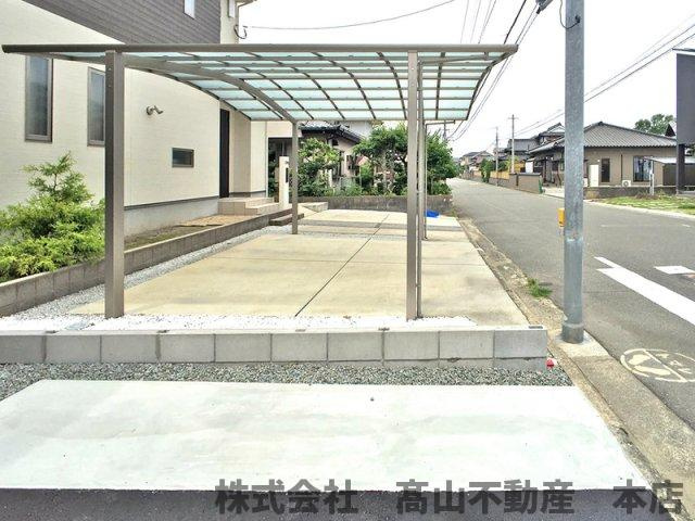 primoの駐車場