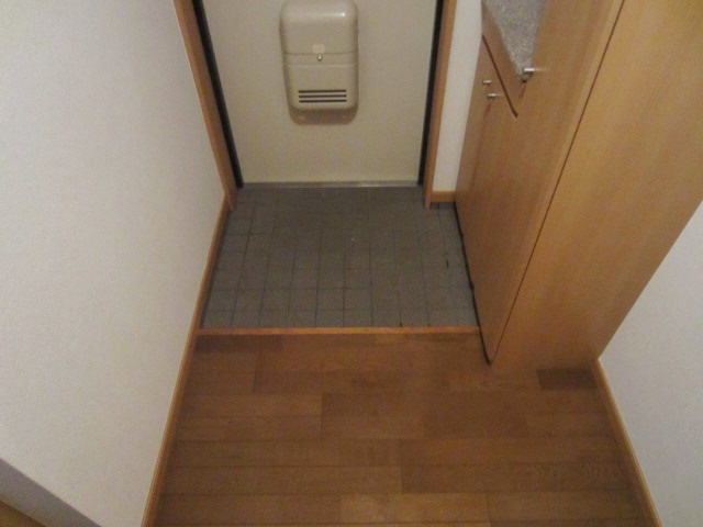 【玄関】