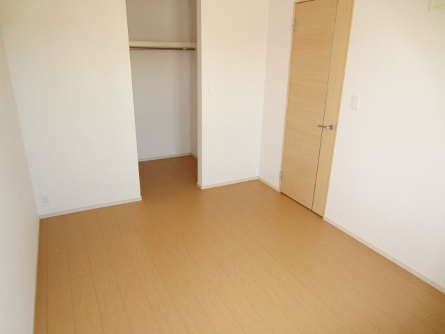 【寝室】