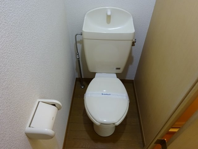 【トイレ】 | レオパレスドミールK | 画像7