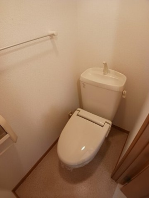 【トイレ】 | ラフレシールⅠ | 落ち着いたトイレです