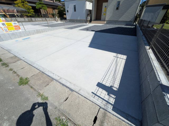 ひたちなか市相金町33番　新築戸建て　A号棟の駐車場|駐車は4台可能です♪