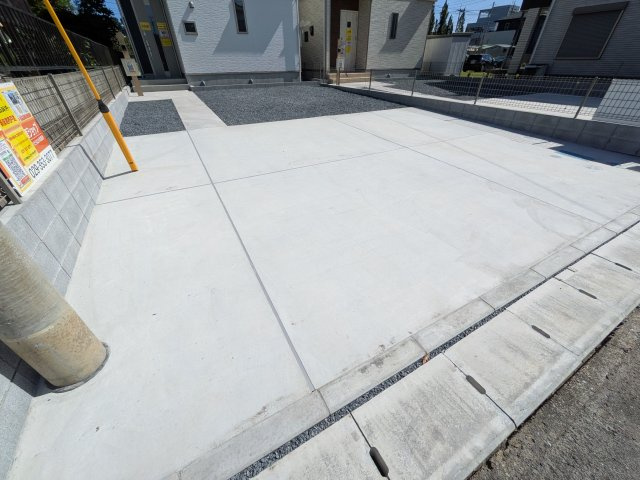 ひたちなか市相金町33番　新築戸建て　B号棟の駐車場|駐車は4台可能です♪