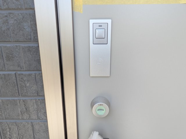 ひたちなか市相金町33番　新築戸建て　B号棟の玄関