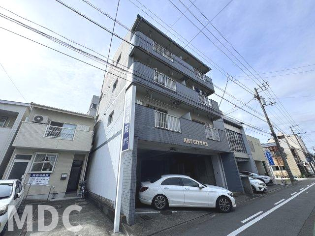 徳島市佐古四番町の賃貸マンションの外観