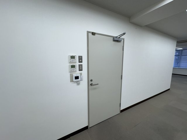 池田ビル3号館の玄関