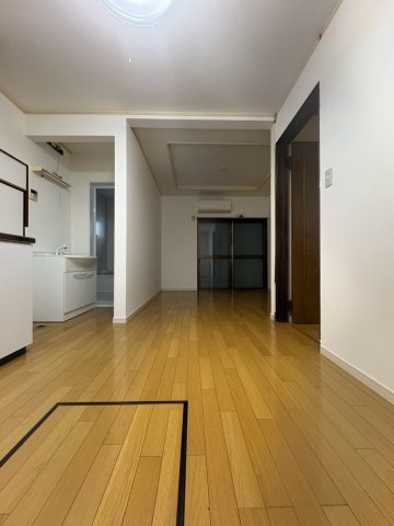 松尾貸家の居間・リビング