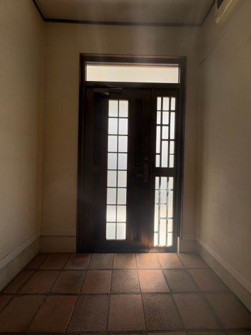 松尾貸家の玄関