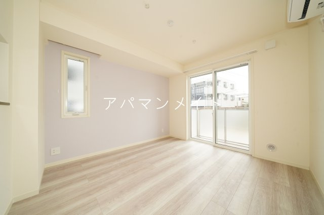 【居間・リビング】 | Aura（アウラ） | 戸塚周辺ならアパマンメイトへＬｅｔｓ Ｇｏ ！