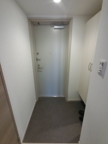 カスタリア西船橋Ⅱの玄関