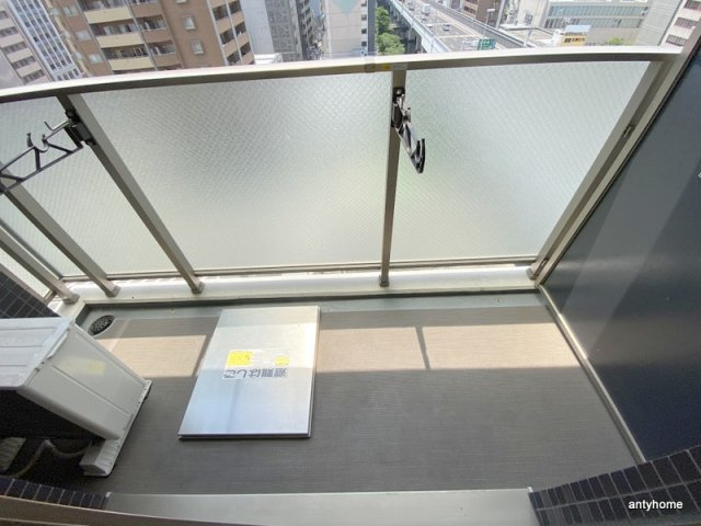 プレサンス松屋町駅前　仲介手数料無料のバルコニー