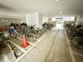 【駐輪場】 | ディアエスタミオ新長田 | 屋内自転車置き場♪