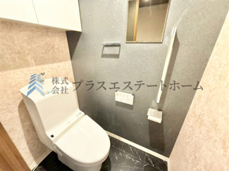 【トイレ】 | ディアエスタミオ新長田 | きれいをまもるせいけつトイレ♪お掃除はサッとひとふきで完了！