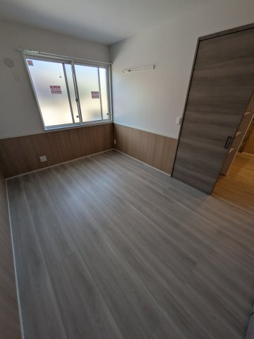 ルシアル湘南台の居間・リビング