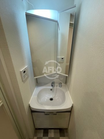 ファステート難波ミライズの独立洗面台|ファステート難波ミライズ　洗面台