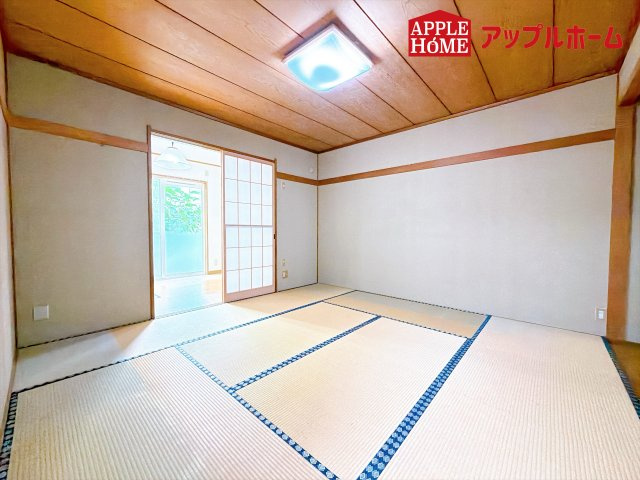 [中古住宅] 比企郡小川町東小川1丁目の居間・リビング