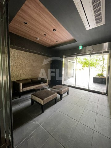 SHARIO GARDEN 新梅田のロビー|SHARIO　GARDEN　新梅田　　ロビー