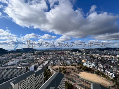 【展望】 | 須磨パークヒルズC棟 | 南西向きで、淡路島や明石海峡大橋まで見渡せます♪