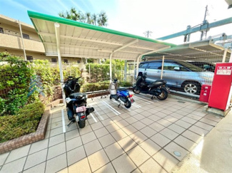 【その他】 | ワコーレラグナ離宮南 | 屋根付きが嬉しいバイク置場♪